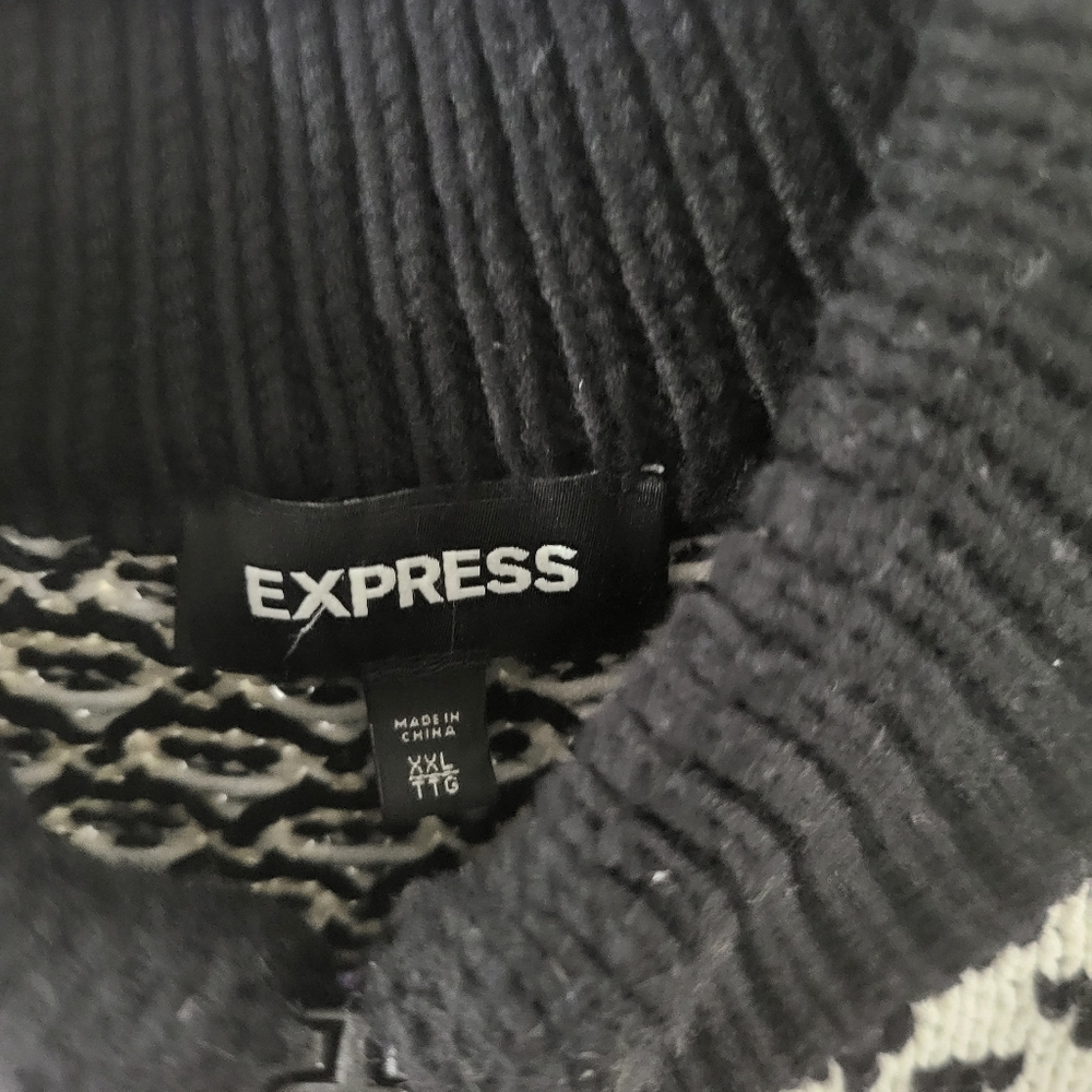 Express Cardigan - Picture 2 of 3